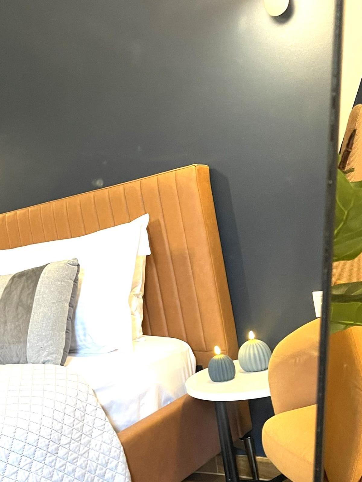 At Premium Syntagma Location - Experience 2 * Athens