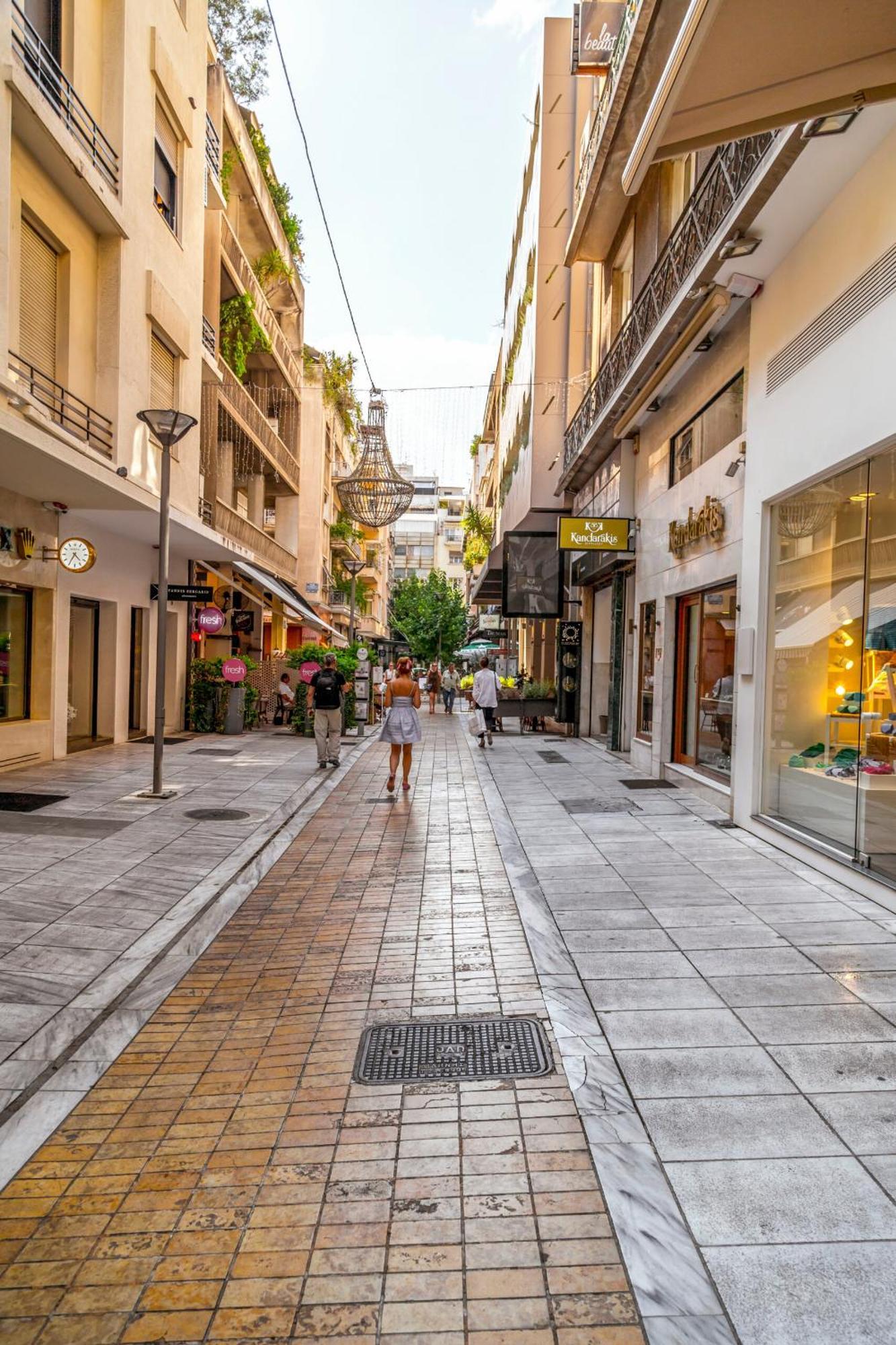 Apartment At Premium Syntagma Location - Experience 2 Athens